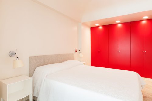 armários vermelho