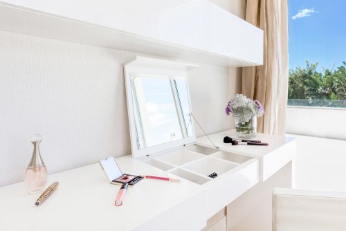 decorar e organizar uma penteadeira