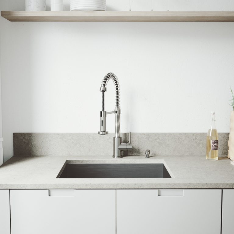 Torneira com mangueira extensível-tipos de torneiras de cozinha