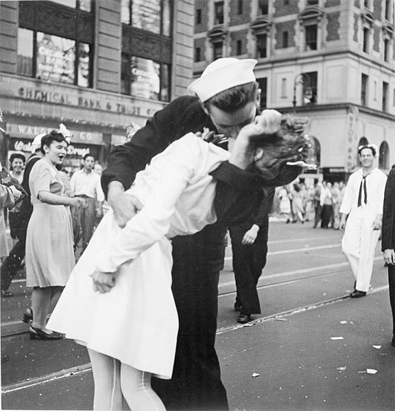 O beijo da Times Square-Fotografias famosas em preto e branco