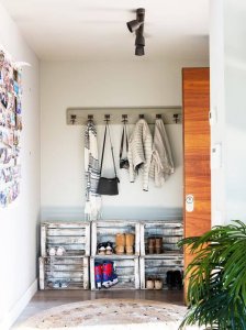 sapateiras com caixas