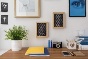 4 mesas de escritório da IKEA