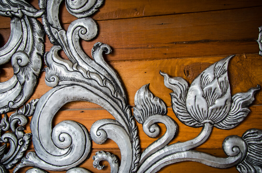 cores neutras e prateadas