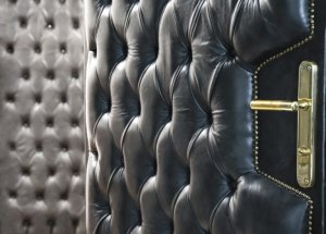 forrar e decorar portas