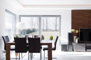 Sala de jantar minimalista: 4 razões para usar esse estilo