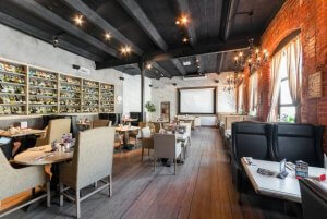 Decorar um bar, dentro e fora de casa