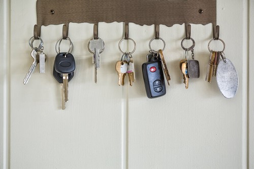 Ideias originais para pendurar seus chaveiros em casa