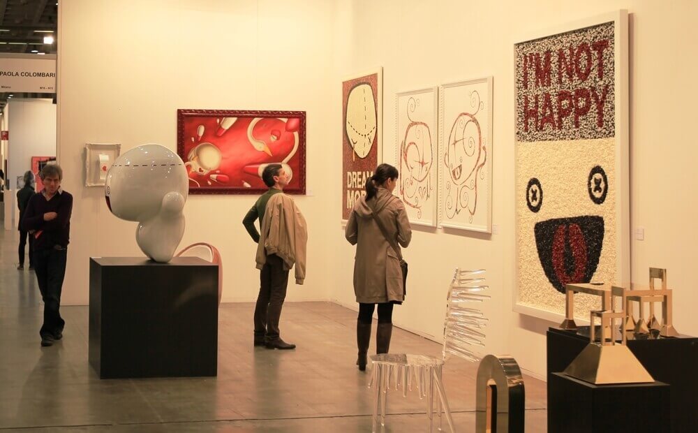 Como deve ser a decoração de um espaço para exposições de arte