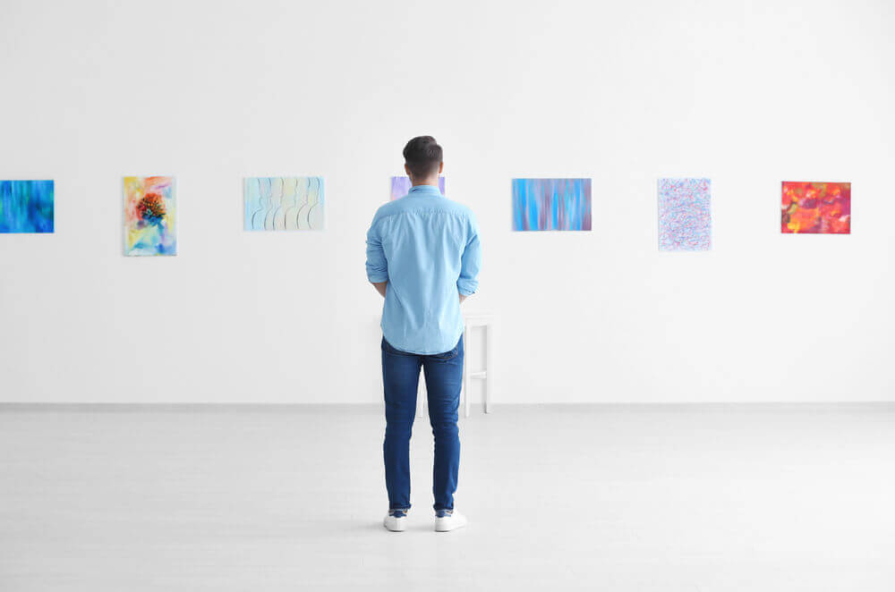 Entenda como é o espaço para exposições de arte