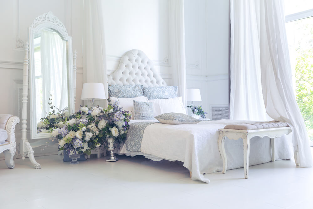 Shabby chic: objetos e móveis antigos, porém atualizados