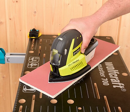 A multi lixadeira é utilizada para todo tipo de superfície e material