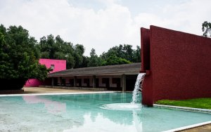 A cor na arquitetura de Luis Barragán