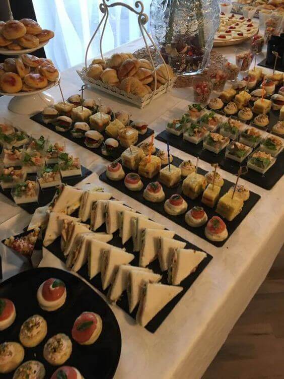 Chaves para organizar um pequeno buffet