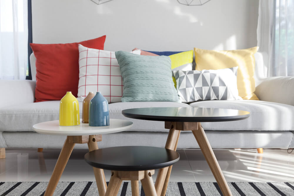 Os erros mais comuns ao decorar a sua mesa de centro